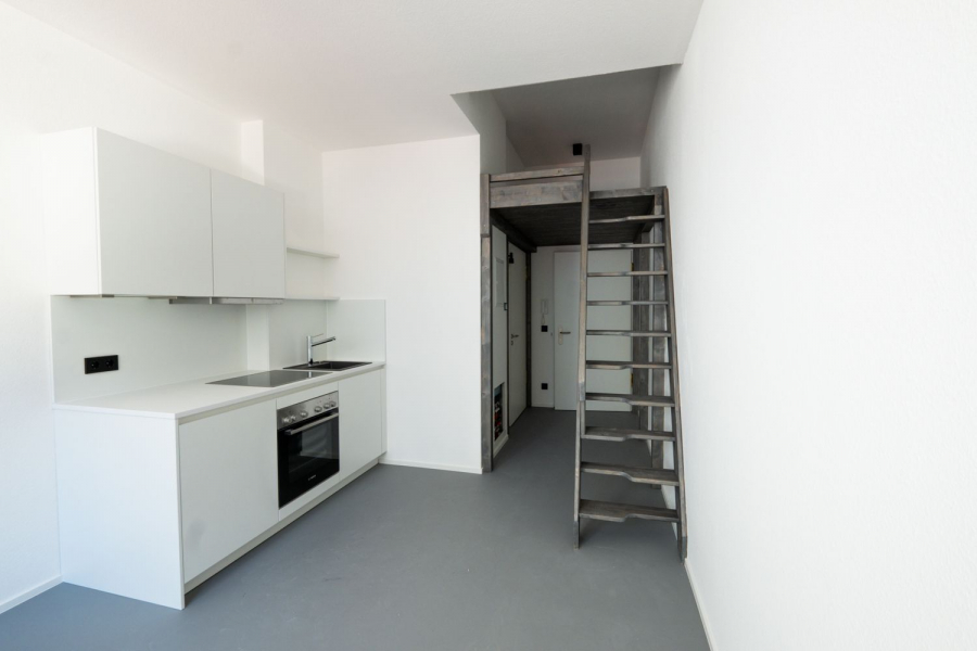 Moderne kleine Küche - Mitten im Leben, mitten in Stuttgart-West!