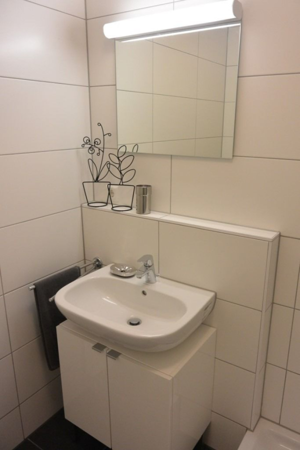 Bild Bild - Südterrasse mit Blick – 1-Zimmer-Wohnung in Stuttgart-Möhringen