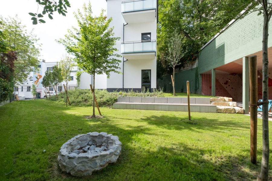 Garten im Wohngebiet - Modernes Apartment in City-Lage