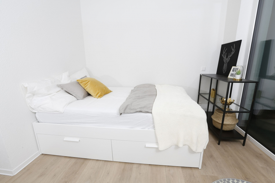 Modernes Schlafzimmer Modernes Schlafzimmer - Gut geschnittene Wohnung mitten in Stgt-Vaihingen