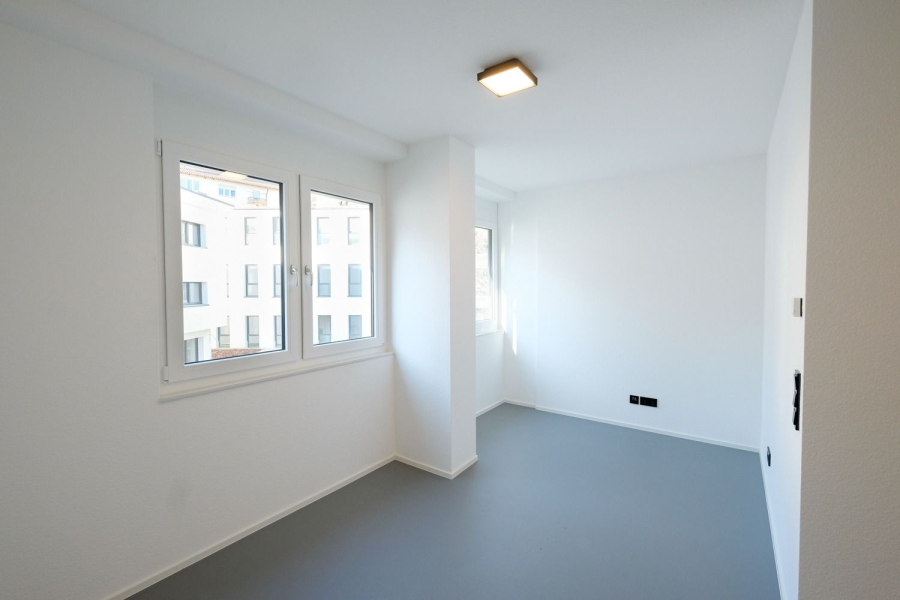 Bild - Helle 1-Zimmer-Wohnung mit Fußbodenheizung in Stuttgart-Schwabstraße