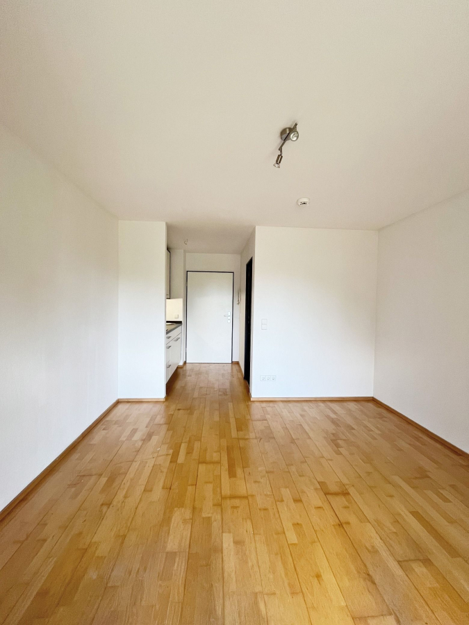 Bild - Kompakte 1-Zimmer Wohnung mit Balkon Nähe Uni Hohenheim